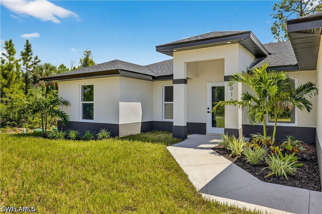 3 Bed SingleFamilyResidence for Sale in Lehigh Acres, photo 2