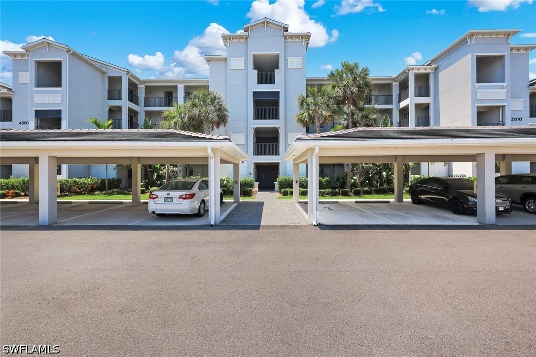 2 Bed Condominium for Sale in Punta Gorda, FL — photo 2