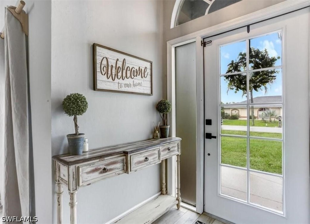 3 Bed SingleFamilyResidence for Sale in Caloosa Trace, photo 2