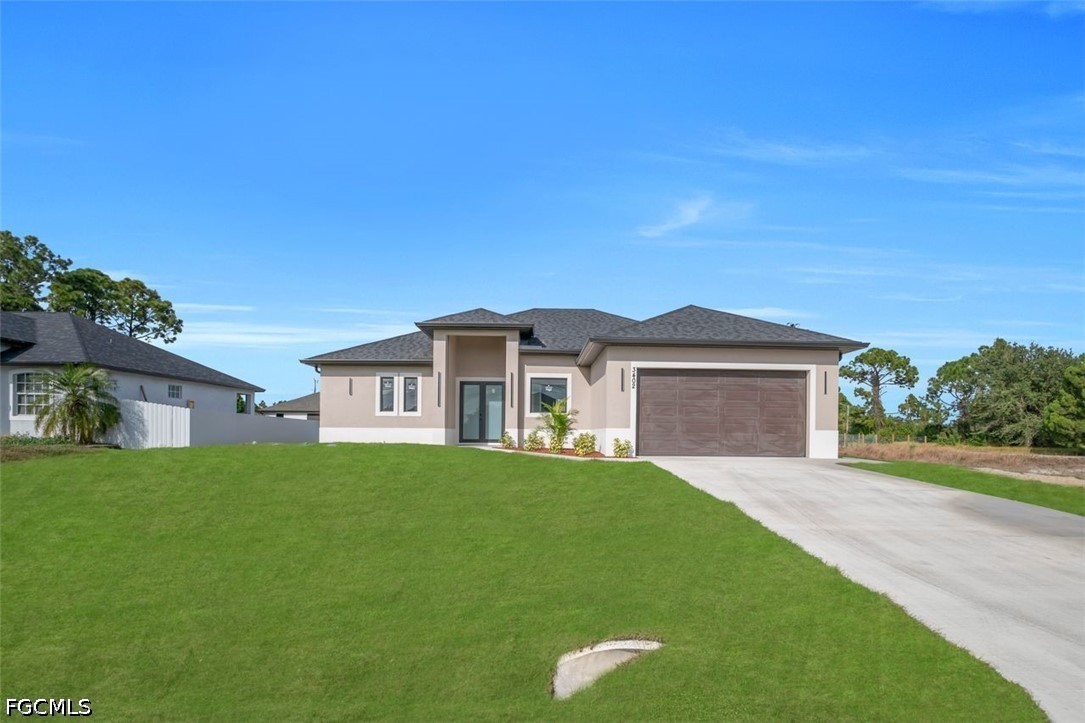 3 Bed SingleFamilyResidence for Sale in Lehigh Acres, photo 2