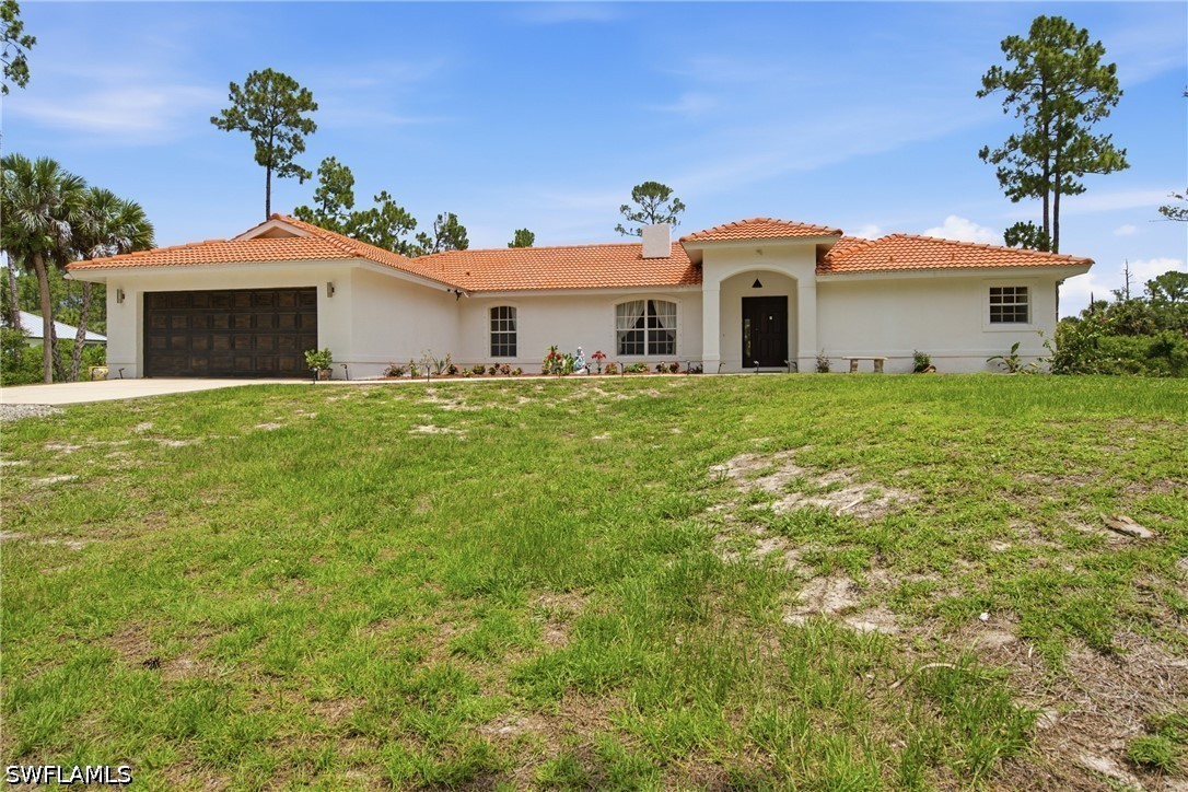 4 Bed SingleFamilyResidence for Sale in Naples, photo 2