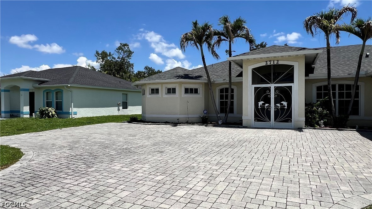 3 Bed SingleFamilyResidence for Sale in Lehigh Acres, photo 2