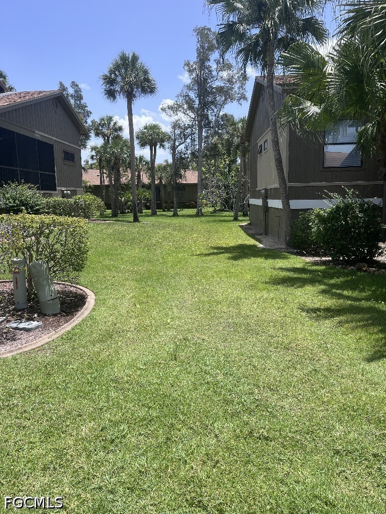 2 Bed Duplex for Sale in Island Park Village, FL, $125,000 — photo 2