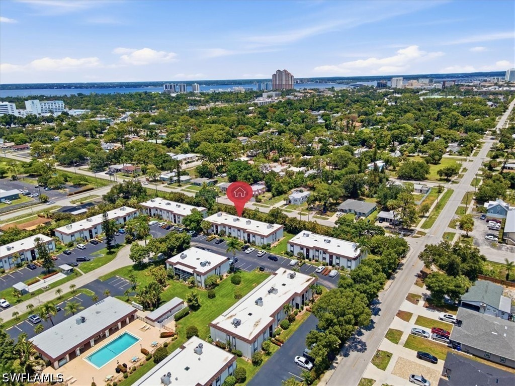 2 Bed Condominium for Sale in Fort Myers, photo 2