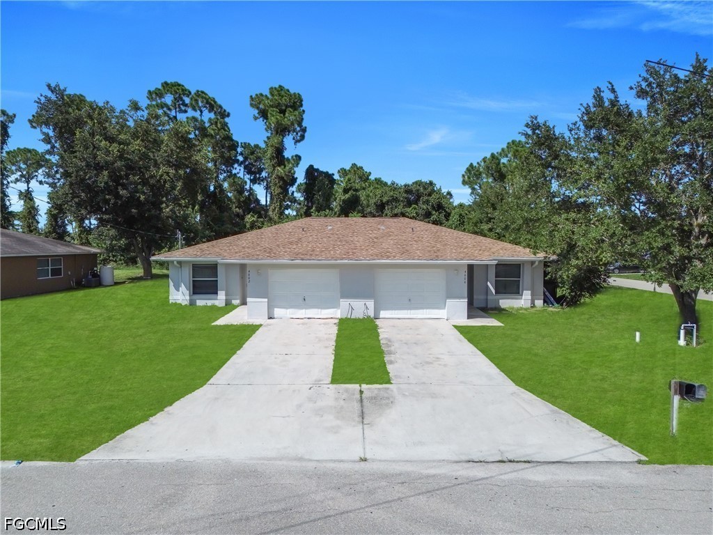 6 Bed Duplex for Sale in Lehigh Acres, photo 2