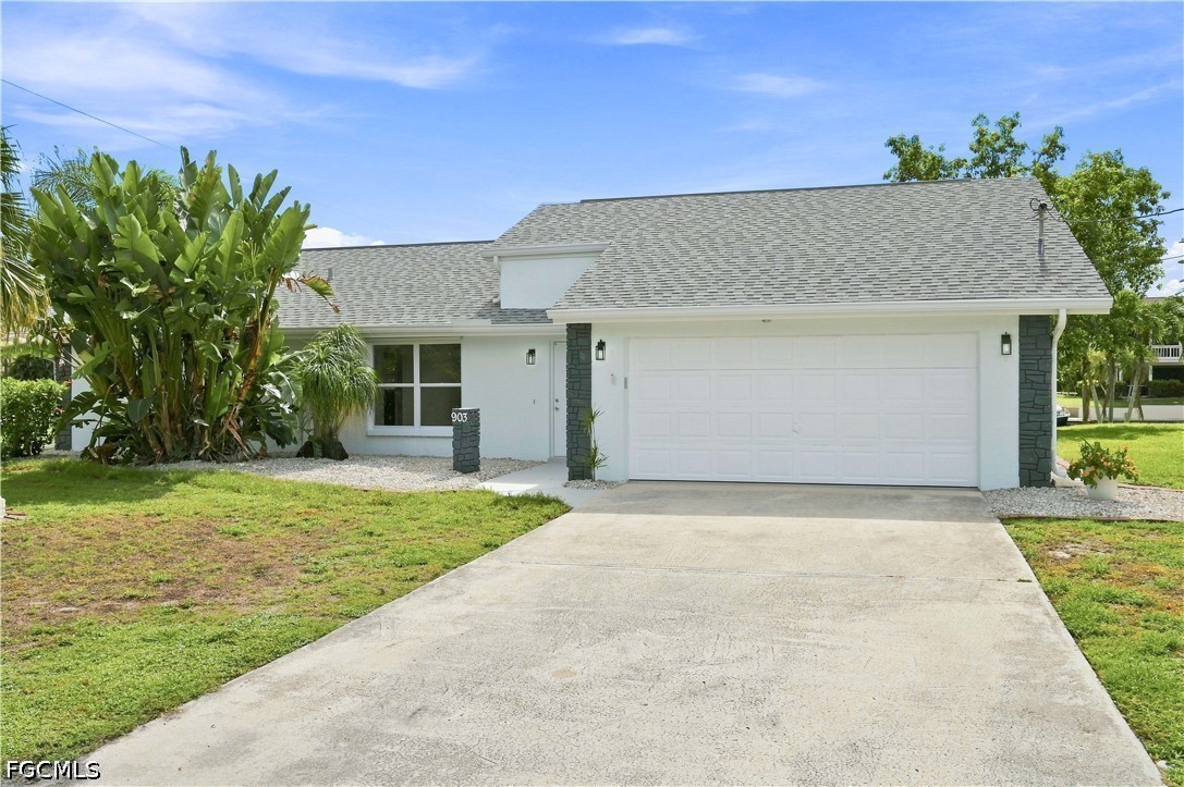 3 Bed Waterfront Home for Sale in Cape Coral, FL, $449,800 — photo 2