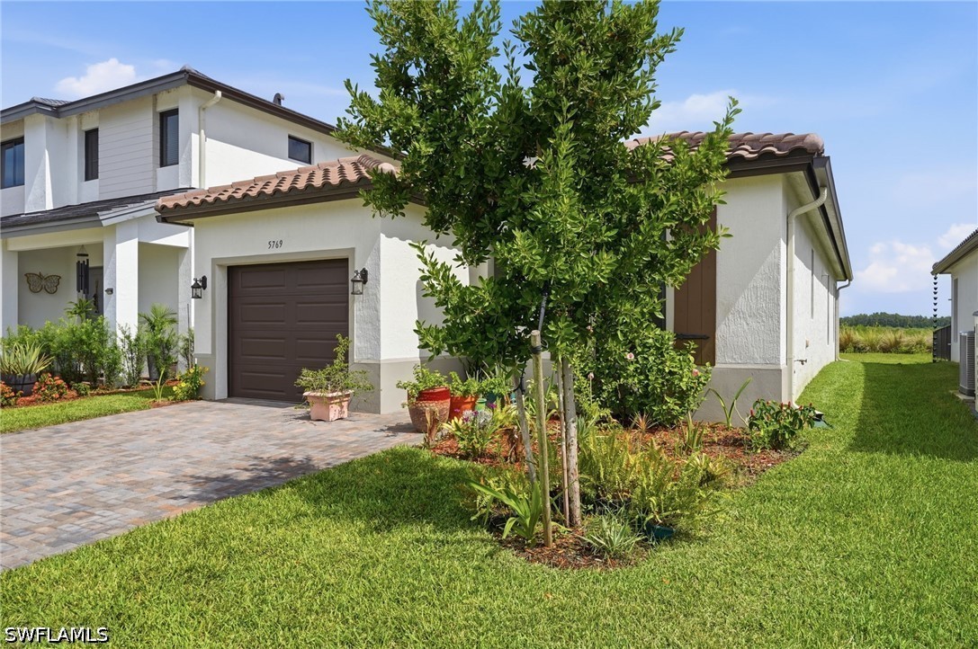 2 Bed SingleFamilyResidence for Sale in Silverwood, photo 2