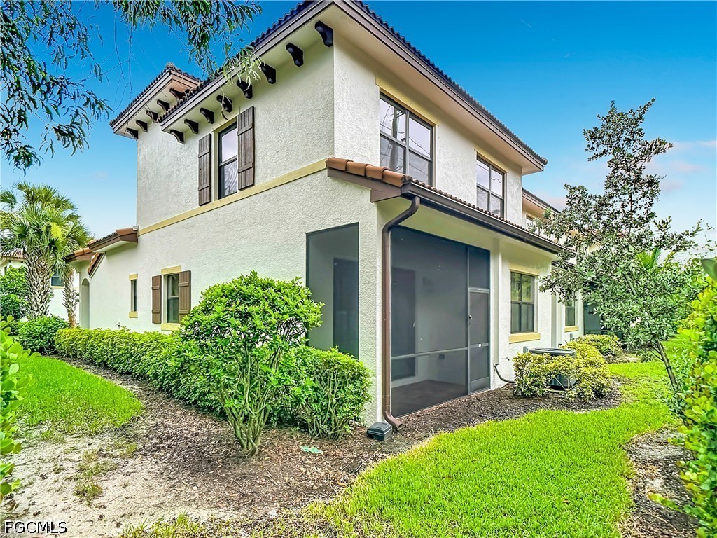 3 Bed Townhouse for Sale in Portofino Springs, FL — photo 2