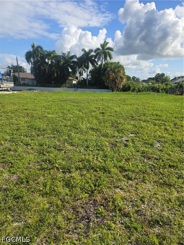 Waterfront Home for Sale in Cape Coral, FL — photo 2