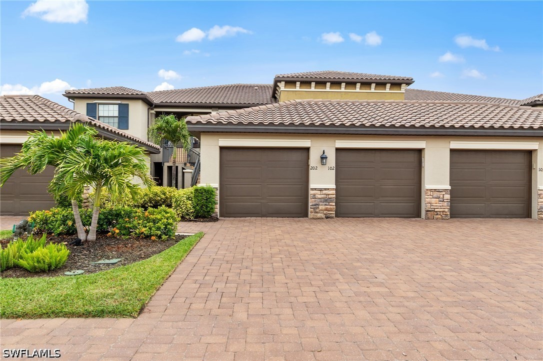 2 Bed Waterfront Home for Sale in Esplanade, FL — photo 2