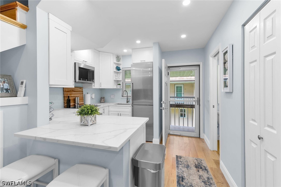 2 Bed Condominium for Sale in Marco Island, FL — photo 2