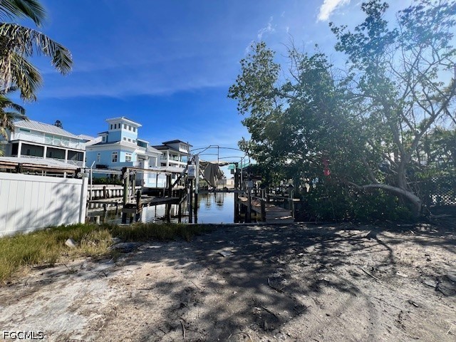 Waterfront Home for Sale in Venetian Gardens, FL, $1,099,000 — photo 2