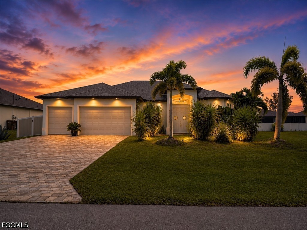 3 Bed Pool Home for Sale in Cape Coral, FL — photo 2