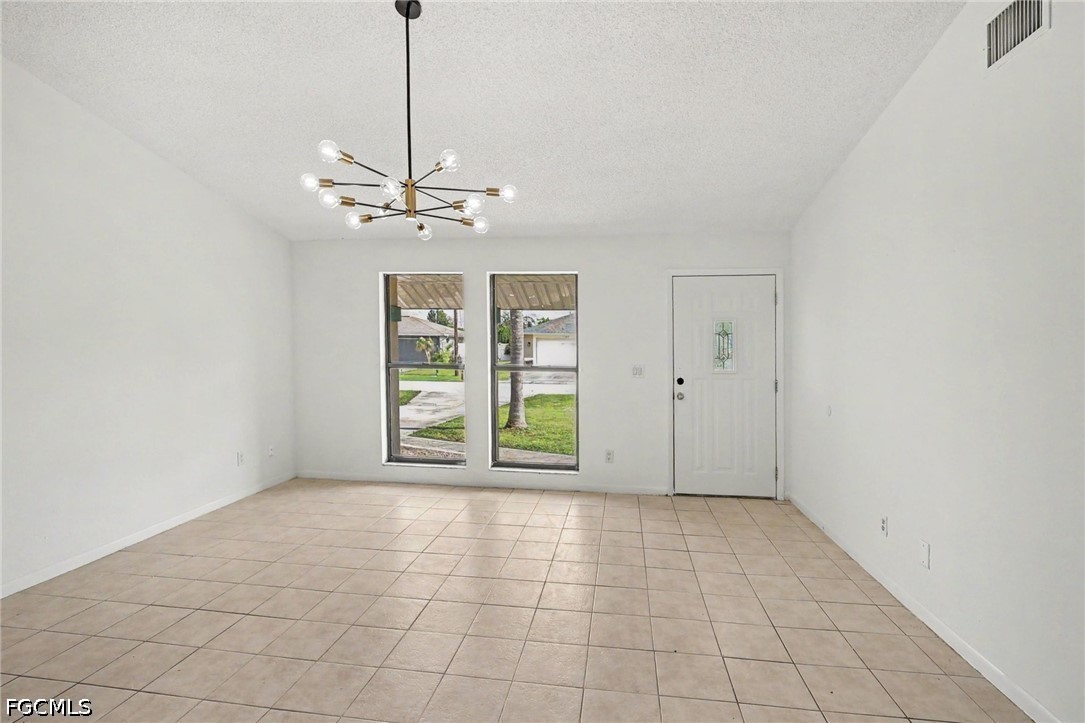 3 Bed SingleFamilyResidence for Sale in Cape Coral, FL — photo 2