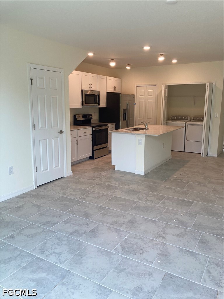 3 Bed Townhouse for Sale in Portico, FL, $1,850 — photo 2