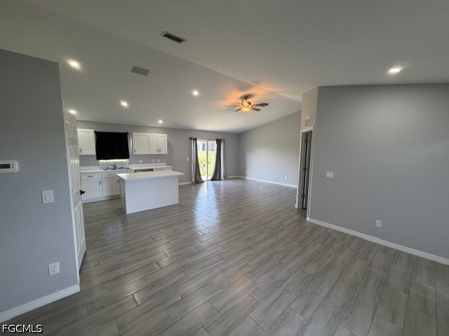 4 Bed SingleFamilyResidence for Sale in Lehigh Acres, FL — photo 2