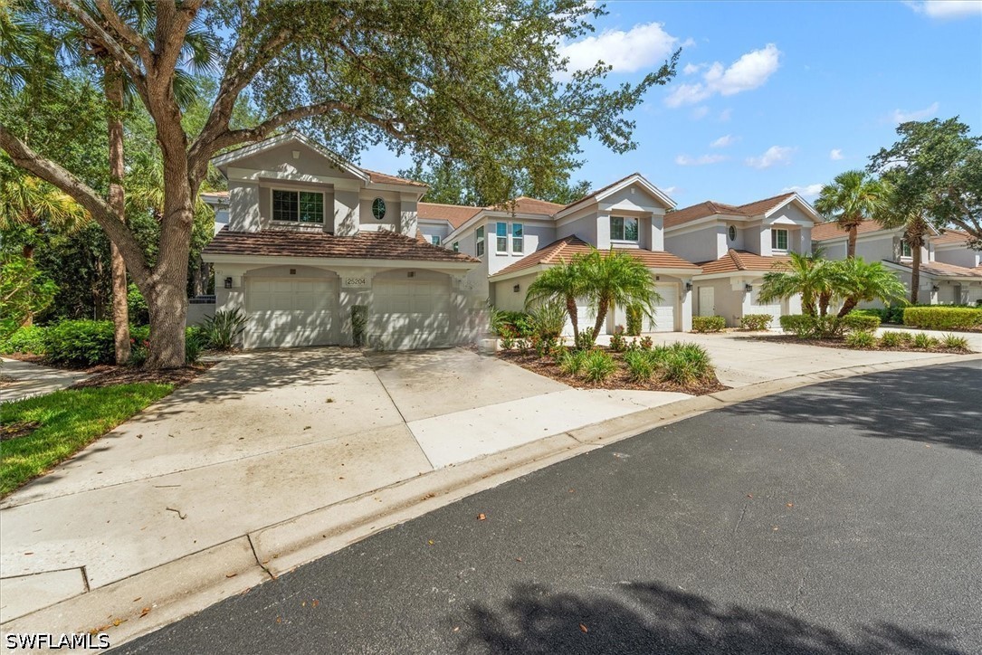 3 Bed Condominium for Sale in Bonita Springs, FL, $515,000 — photo 2
