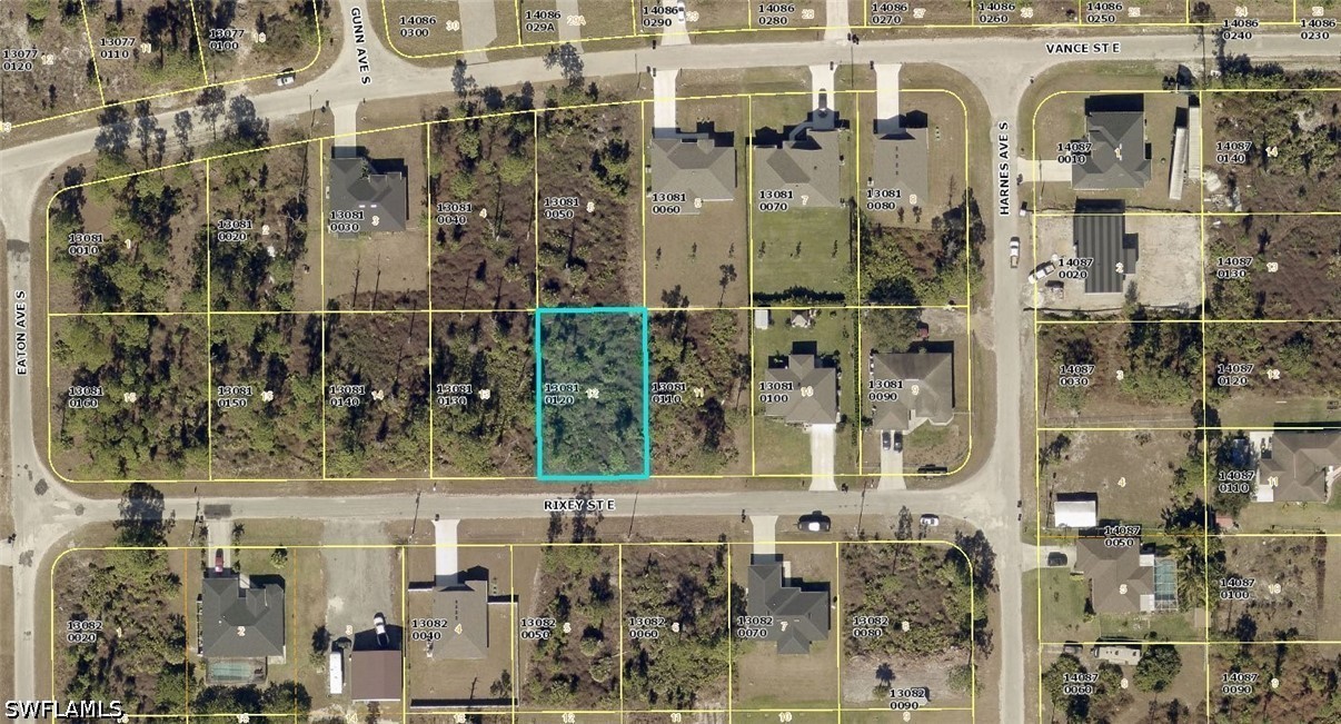 Residential for Sale in Lehigh Acres, photo 2