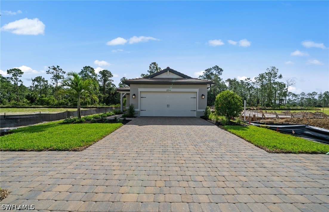 2 Bed Pool Home for Sale in Naples, FL, $530,000 — photo 2
