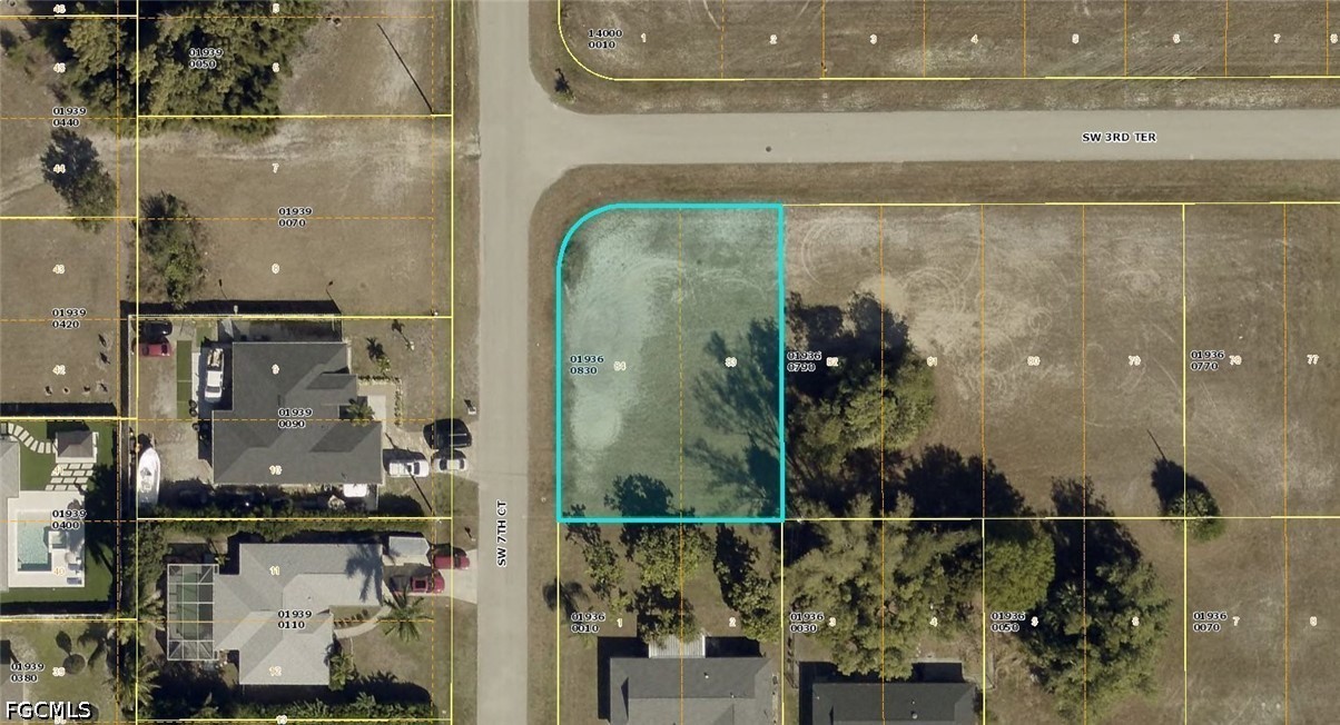 Commercial for Sale in Cape Coral, FL, $85,000 — photo 2