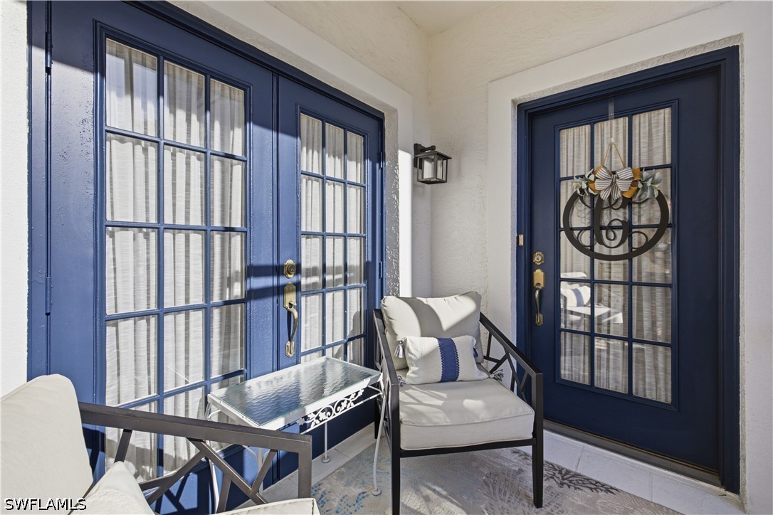 3 Bed Condominium for Sale in Naples, FL, $8,000 — photo 2
