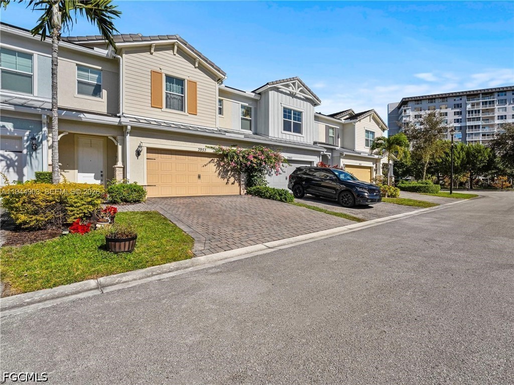 3 Bed Townhouse for Sale in Not Applicable, FL, $4,300 — photo 2