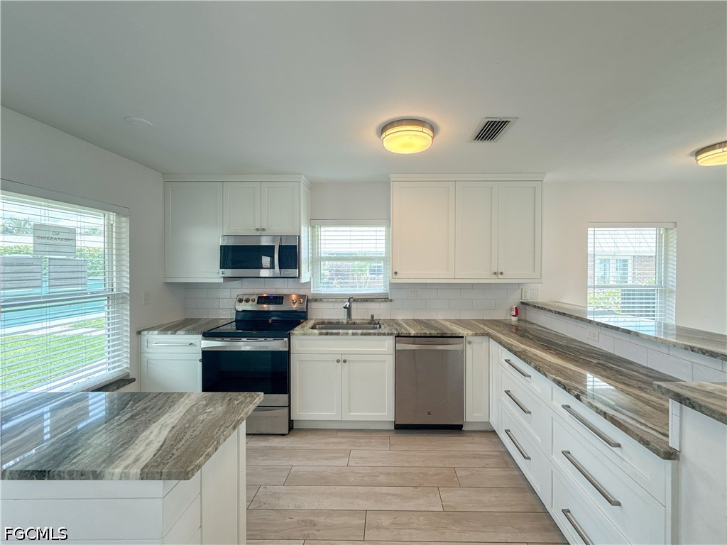 2 Bed Waterfront Home for Sale in Naples, FL, $369,900 — photo 2