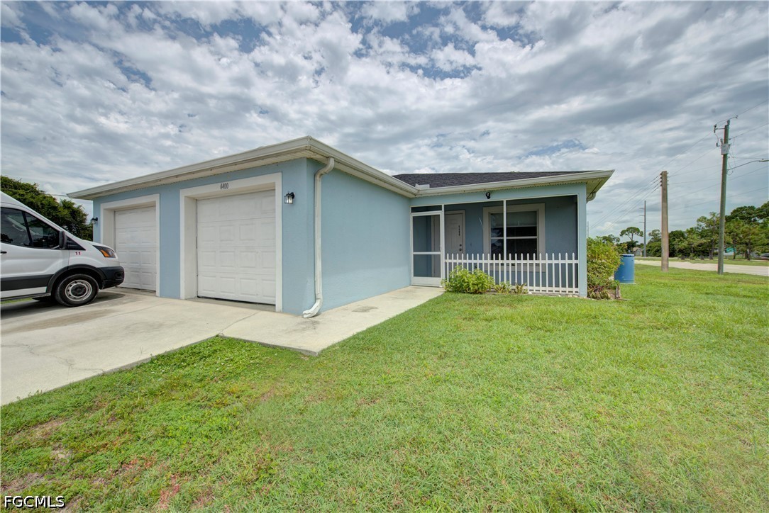 6 Bed Duplex for Sale in Lehigh Acres, FL, $380,000 — photo 2