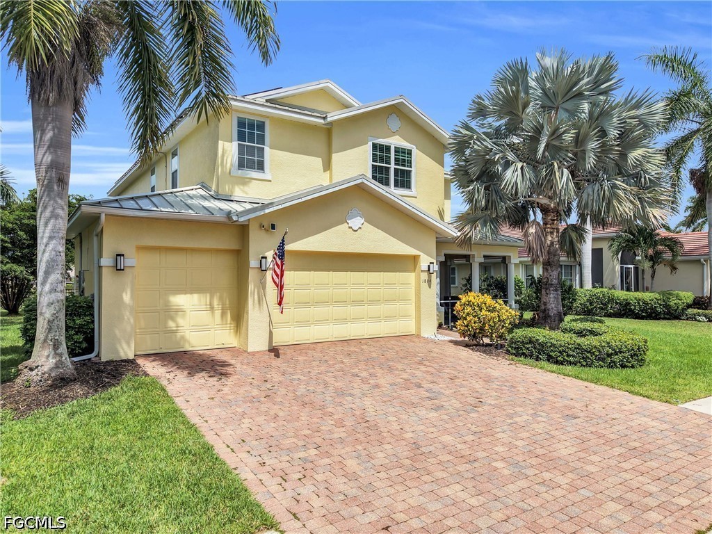 5 Bed Pool Home for Sale in Sandoval, photo 2