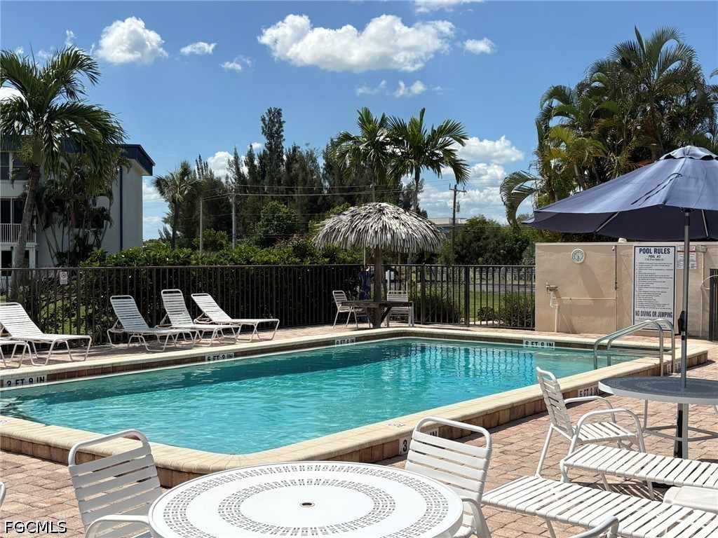 2 Bed Condominium for Sale in Seven Lakes, photo 2