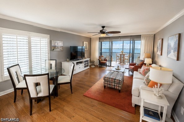 3 Bed Waterfront Home for Sale in North Shore Place, FL — photo 2
