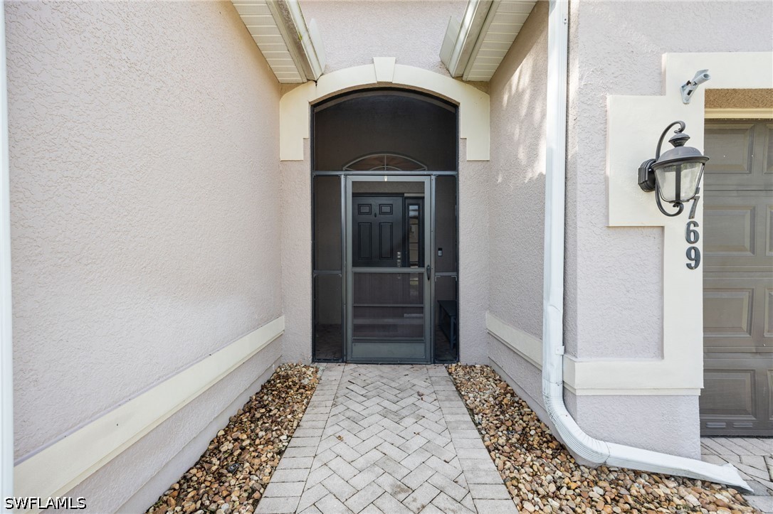 3 Bed Pool Home for Sale in Valencia Lakes, FL, $549,000 — photo 2