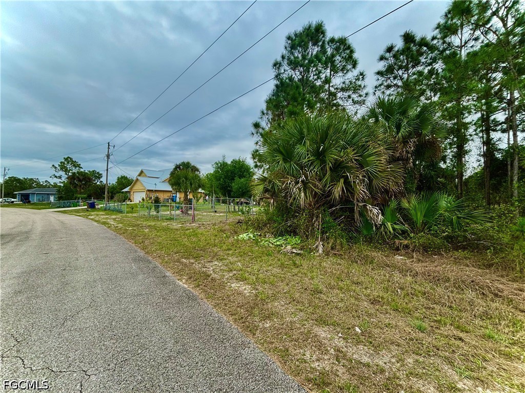 Residential for Sale in Lehigh Acres, FL, $18,500 — photo 2