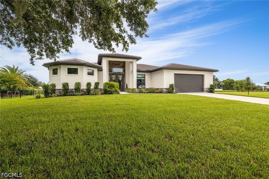 3 Bed Waterfront Home for Sale in Alva, FL, $539,900 — photo 2