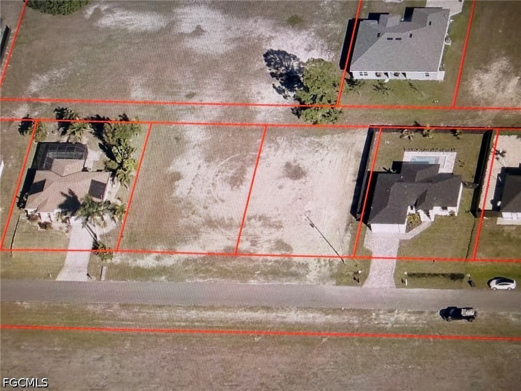 Residential for Sale in Cape Coral, FL, $29,900 — photo 2