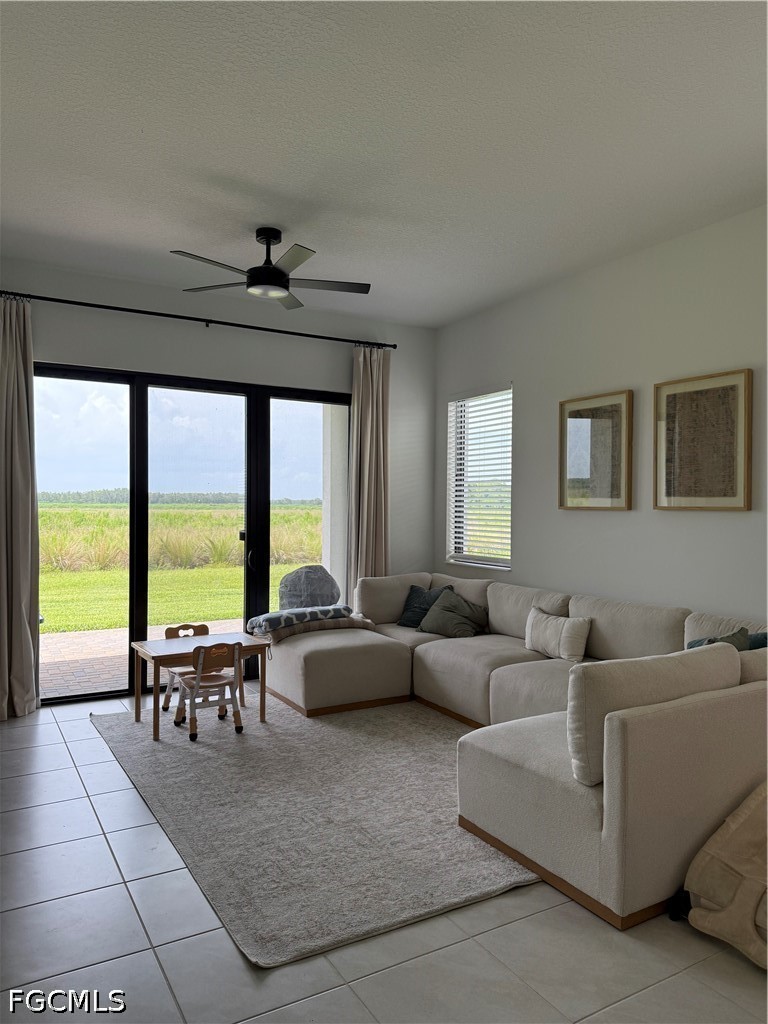 4 Bed SingleFamilyResidence for Sale in Immokalee, FL — photo 2