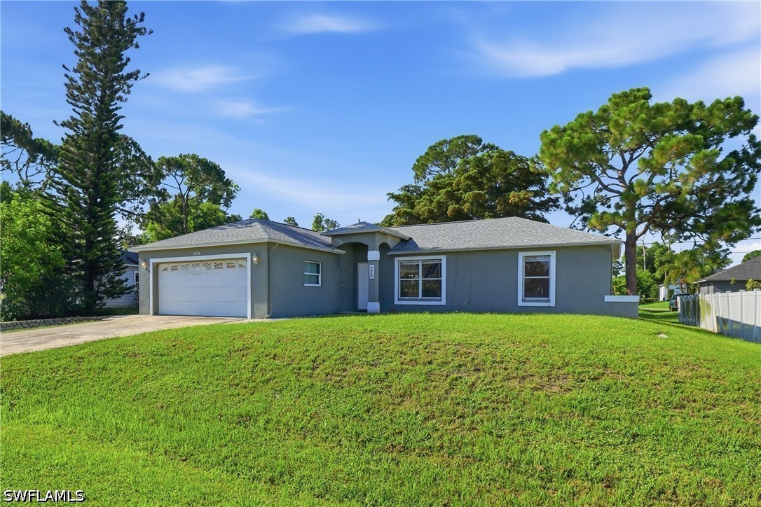 3 Bed SingleFamilyResidence for Sale in San Carlos Park, FL — photo 2