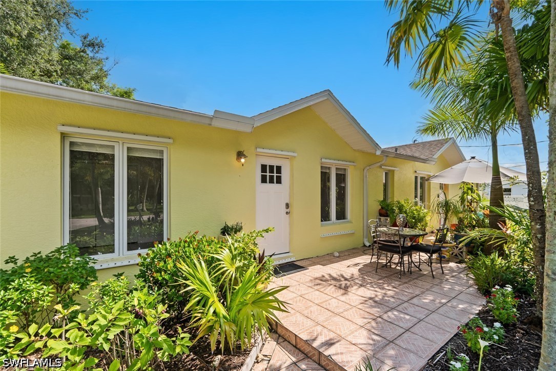4 Bed Duplex for Sale in Sunset Homes, FL, $695,000 — photo 2