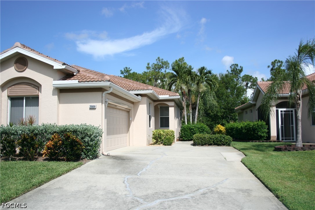2 Bed Duplex for Sale in Del Vera Country Club, FL, $4,000 — photo 2