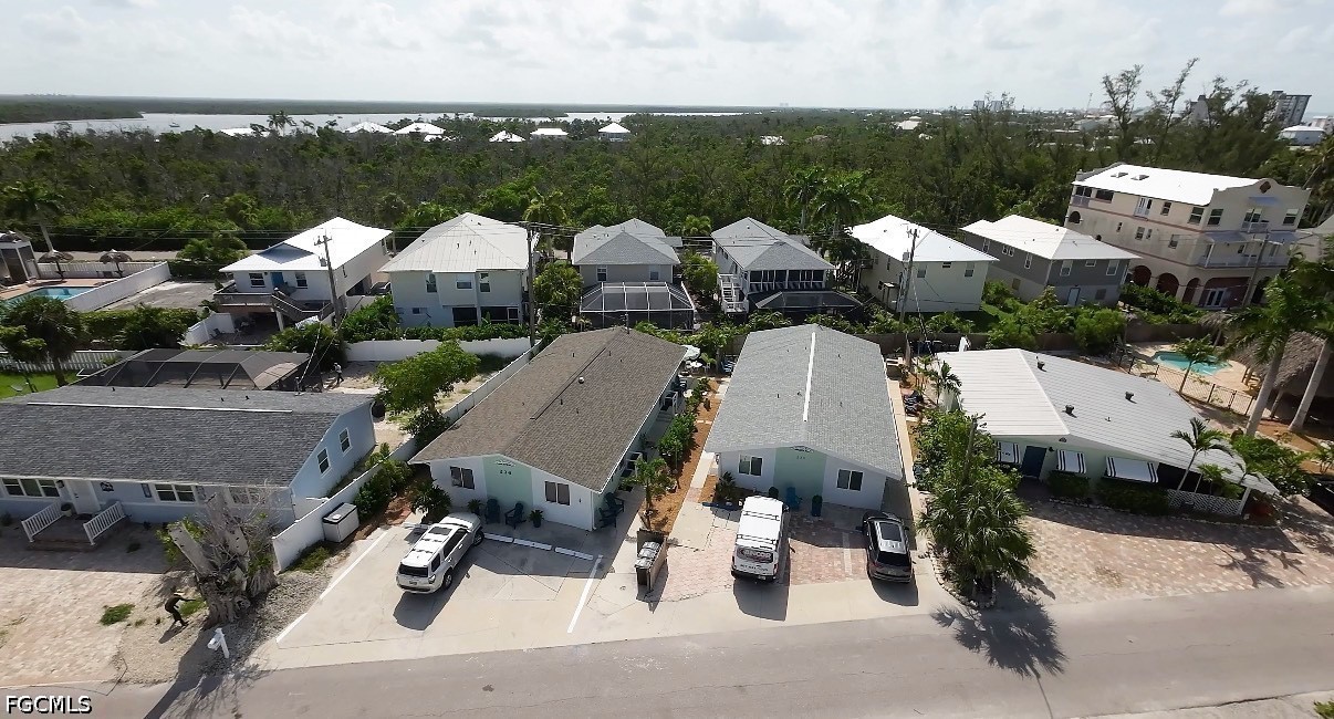 4 Bed Quadruplex for Sale in El Sol, FL, $1,250,000 — photo 2