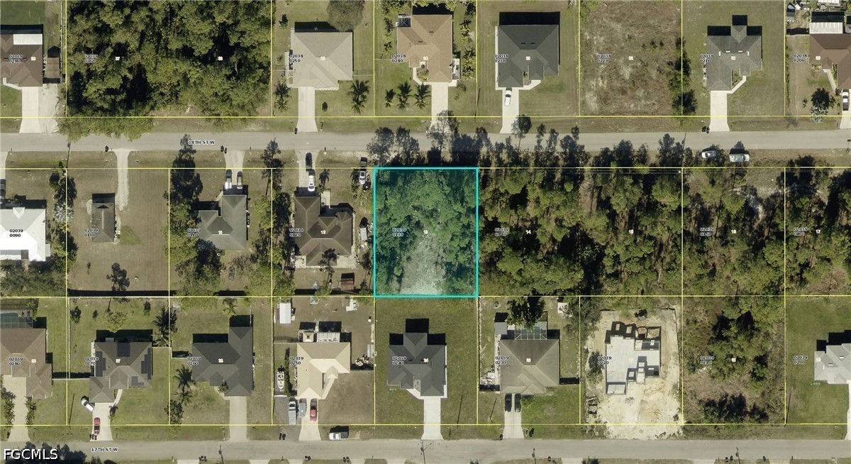 Residential for Sale in Lehigh Acres, FL, $32,000 — photo 2
