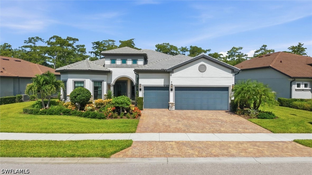 3 Bed Pool Home for Sale in Naples, FL, $1,675,000 — photo 2