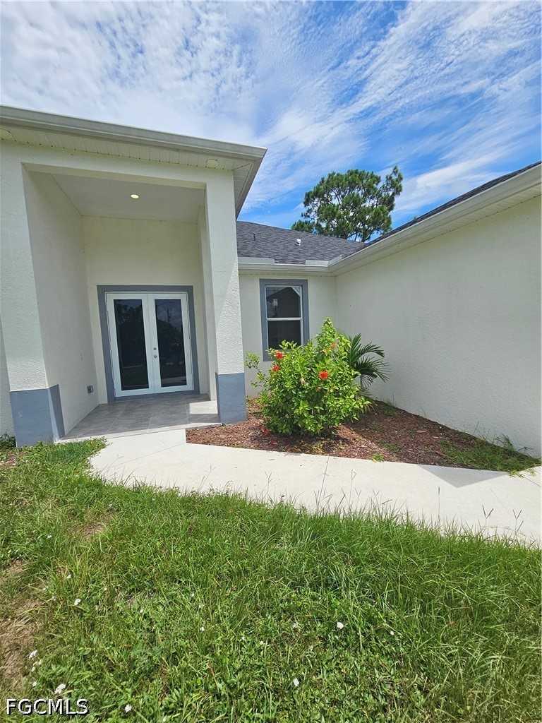 3 Bed SingleFamilyResidence for Sale in Lehigh Acres, FL — photo 2