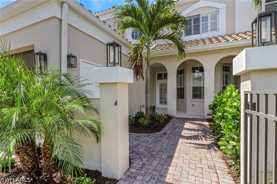 3 Bed Pool Home for Sale in Naples, FL, $1,200,000 — photo 2