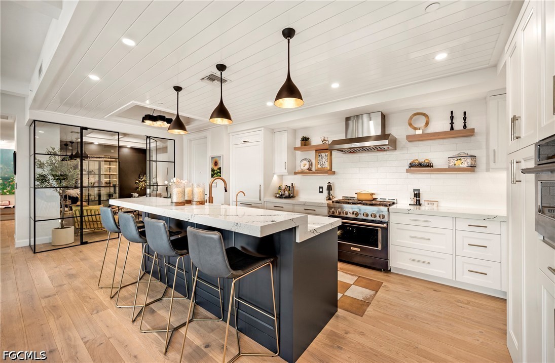3 Bed Condominium for Sale in Naples, FL, $3,195,000 — photo 2