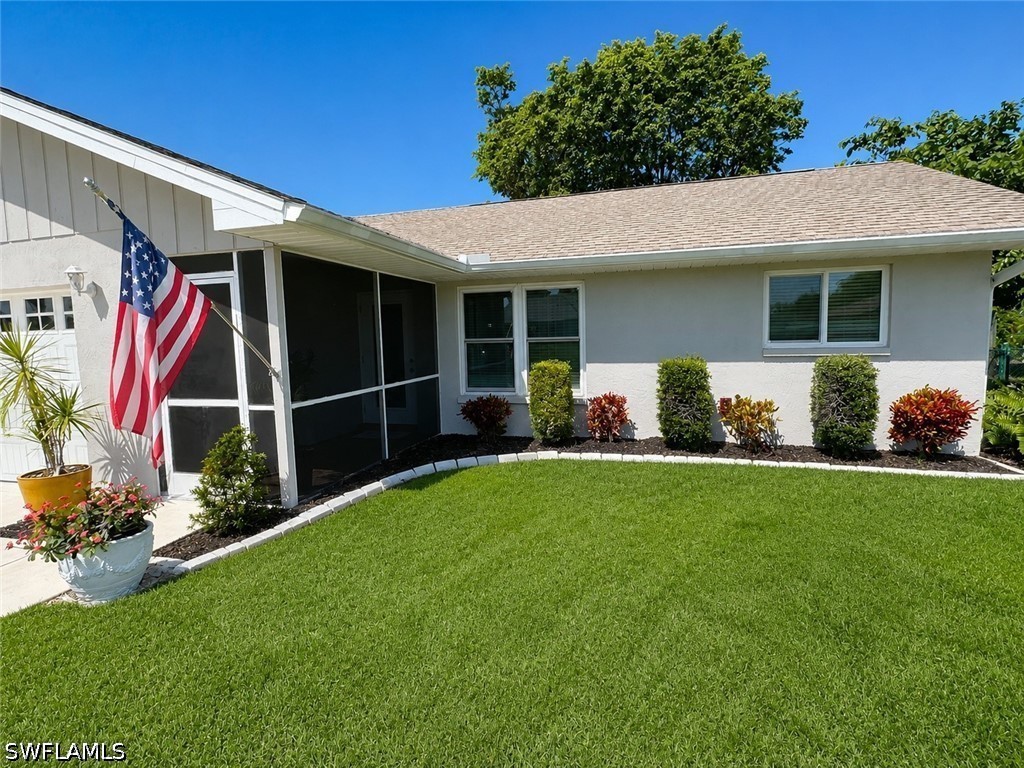 3 Bed SingleFamilyResidence for Sale in San Carlos Park, FL — photo 2