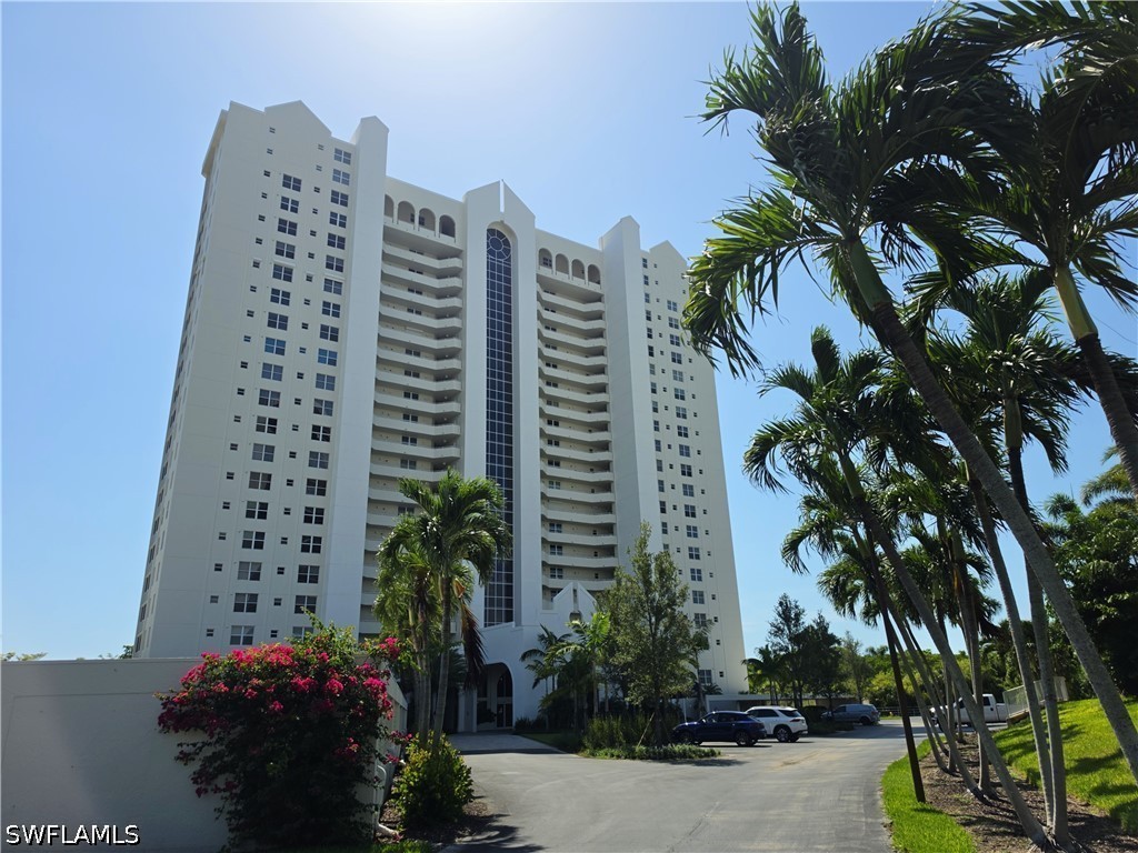 2 Bed Condominium for Sale in St Nicole, FL, $30,000 — photo 2