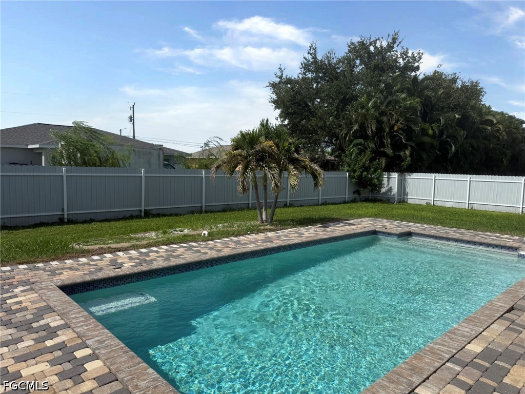 4 Bed Pool Home for Sale in Cape Coral, photo 2