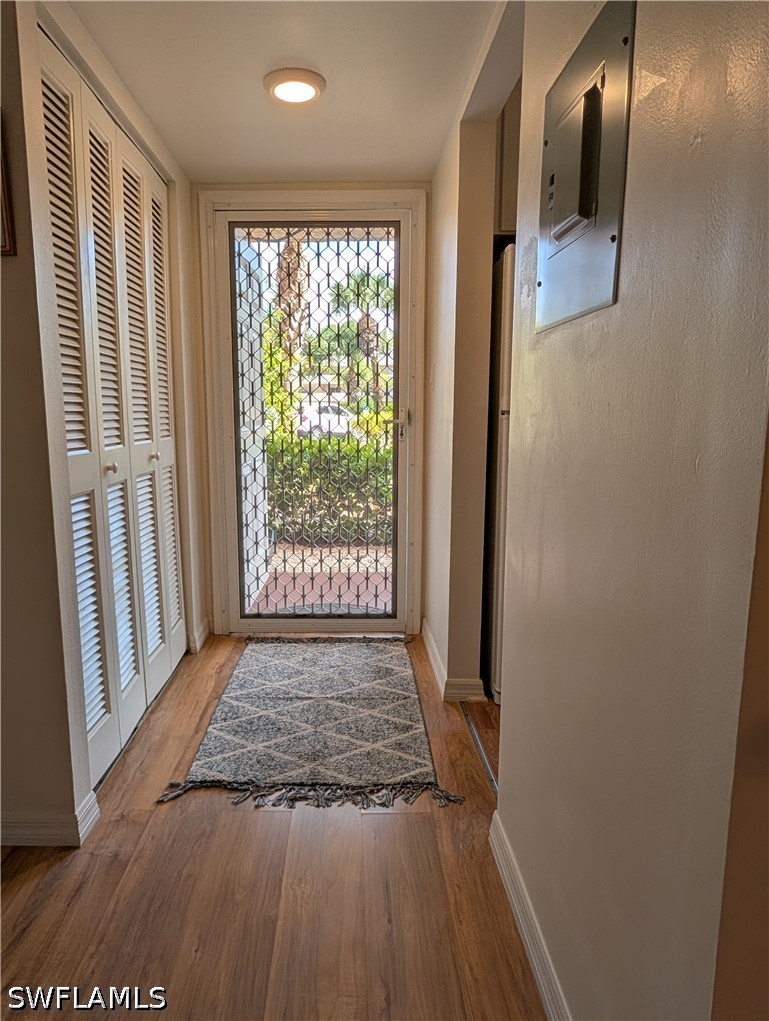 1 Bed Condominium for Sale in Naples, FL, $2,800 — photo 2