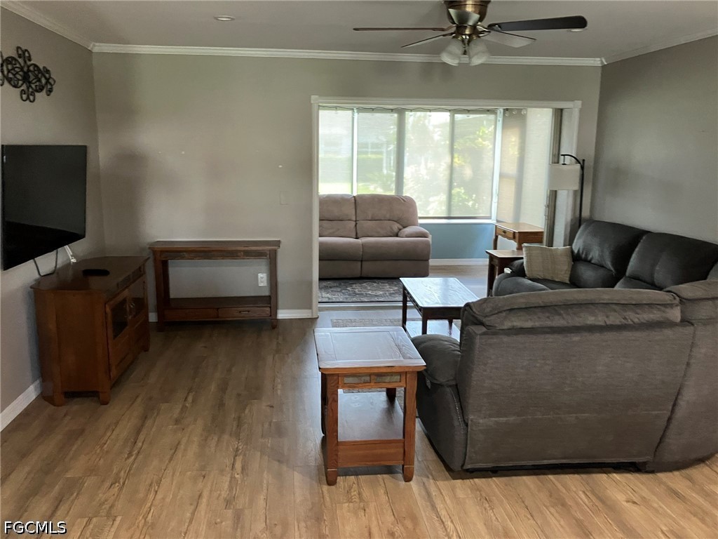 2 Bed Attached for Sale in Myerlee Circle Condo, FL, $1,900 — photo 2